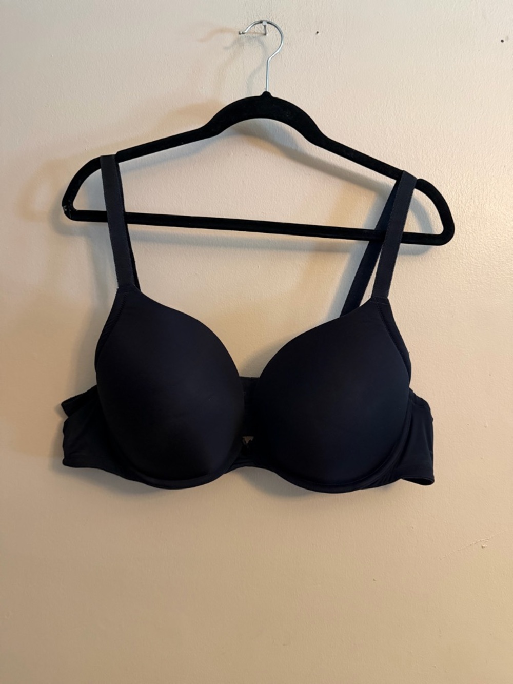 torrid Black Smooth Molded T-Shirt Bra